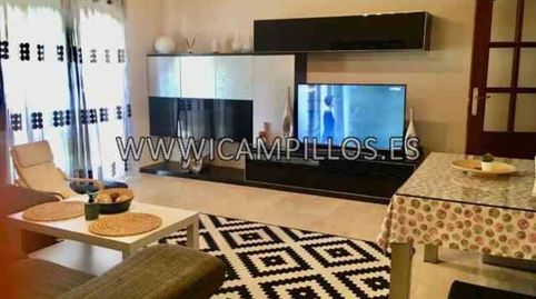 AMPLIO ÁTICO AL LADO DEL POLIDEPORTIVO CON ASCENSOR