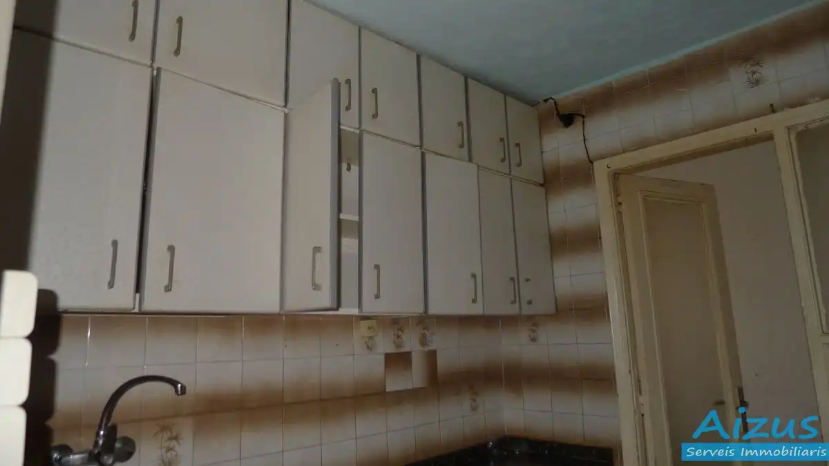 Piso en venta en Carrer de Sant Josep, Can Clos - Pinetons