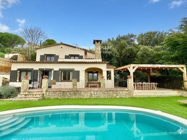 Villa avec balcon à vendre à Florencia