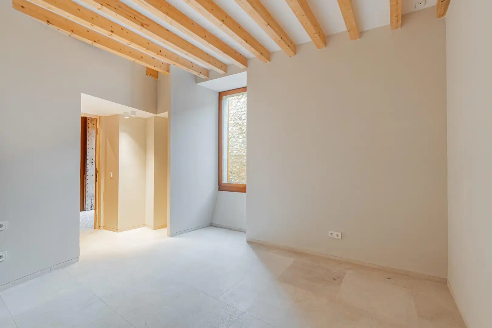 Einfamilien-Reihenhaus zum Verkauf in Mancor de la Vall mit Klimaanlage, Heizung und Terrasse