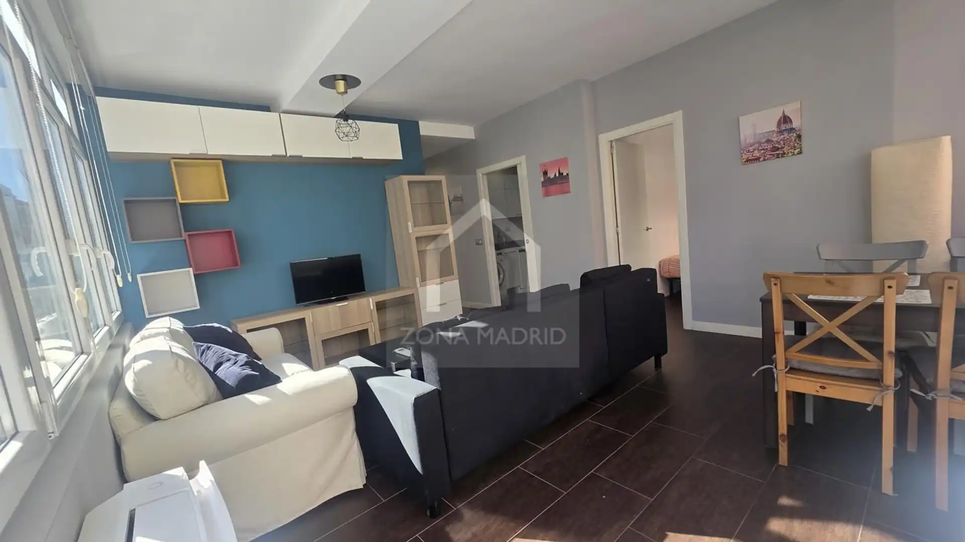 Living room of Flat for sale in  Madrid Capital  with Air Conditioner and Furnished