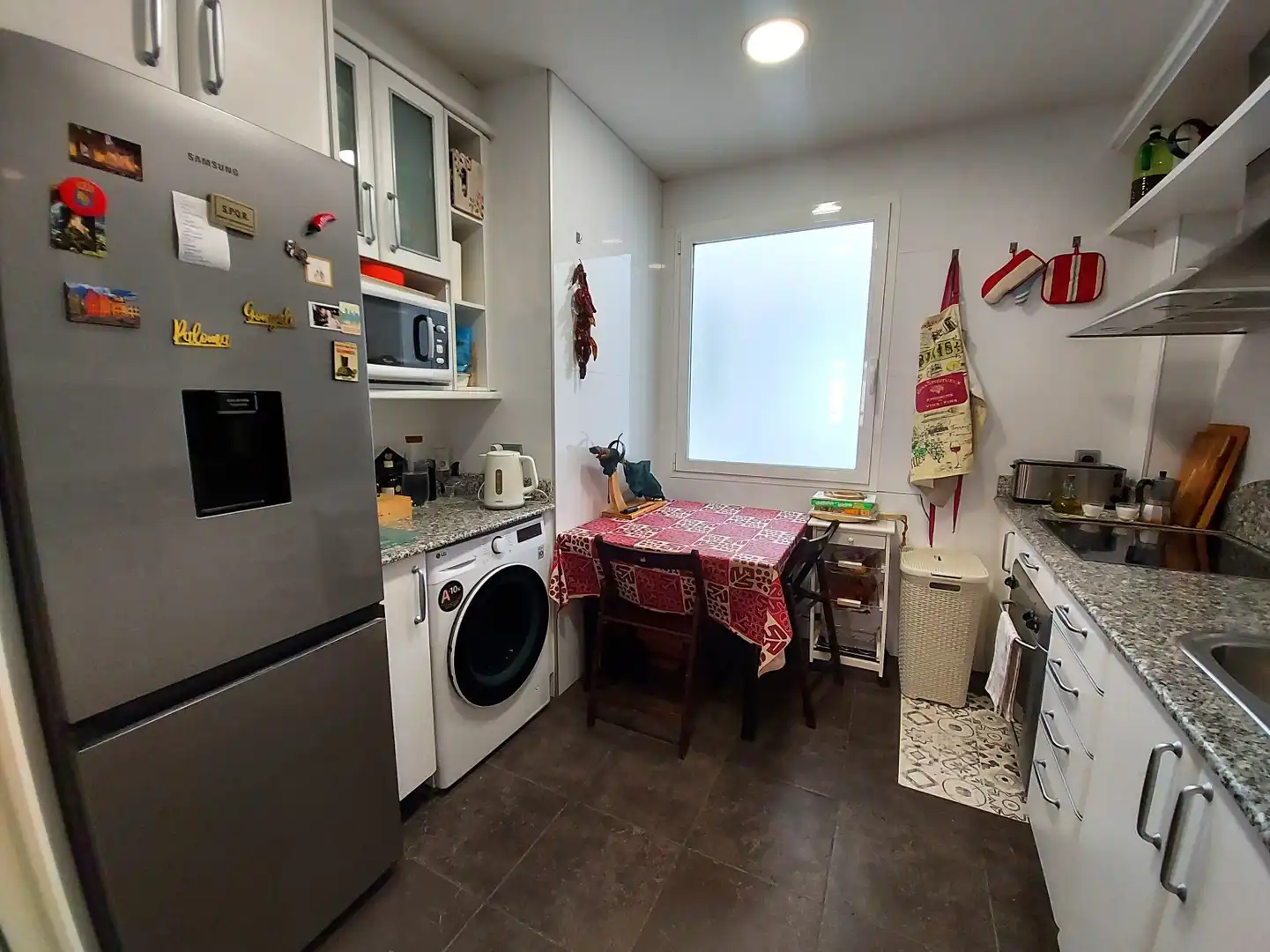 Kitchen of Flat for sale in  Logroño  with Heating, Parquet flooring and Balcony