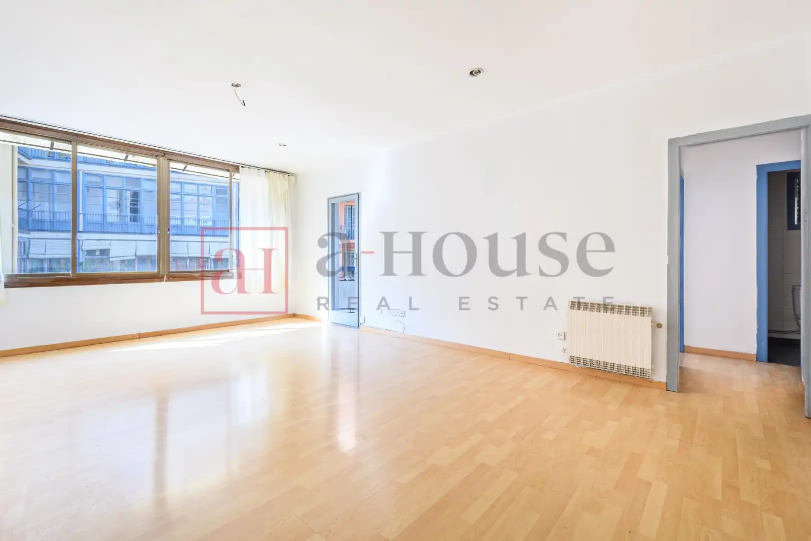 Wohnung mit Terrasse zum Verkauf in Carrer de Trafalgar