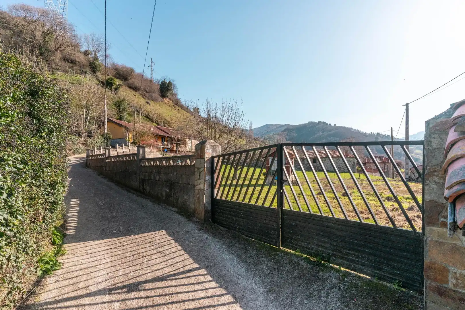 Exterior view of Houses for sale in Lena