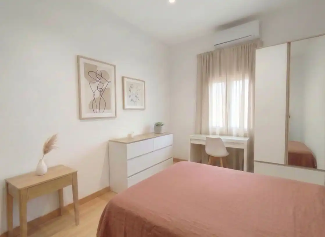 Schlafzimmer von Wohnung zum Verkauf in Madrid mit Klimaanlage, Heizung und Parkett