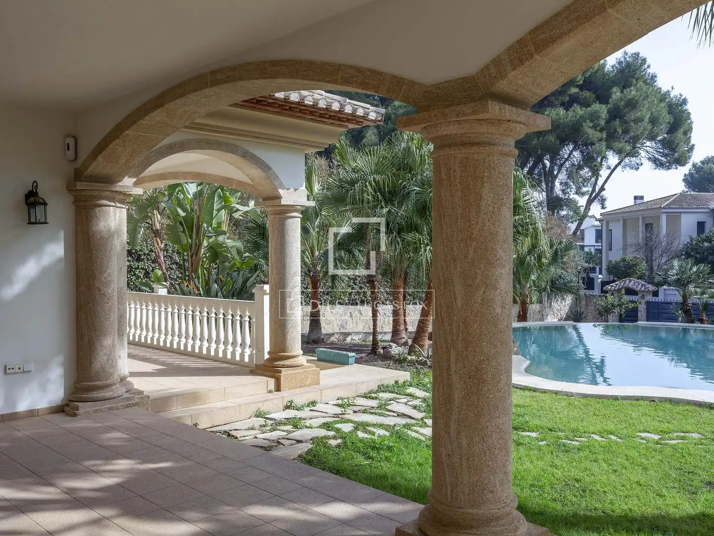 Terrassa de Casa o xalet en venda en Rocafort amb Aire condicionat, Calefacció i Jardí privat