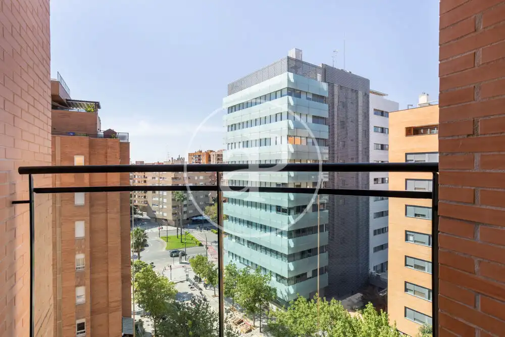 Exterior view of Flat for sale in Valencia  with Air Conditioner, Heating and Private garden