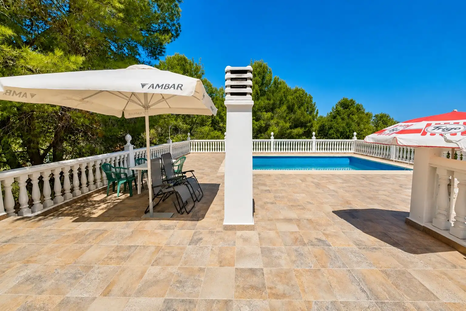 Terrassa de Casa o xalet en venda en Alberic amb Jardí privat, Terrassa i Traster