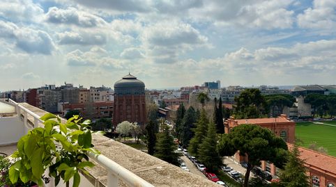 Foto 2 de Dúplex en venta en Plaza del Descubridor Diego de Ordás, 1-5, Ríos Rosas - Nuevos Ministerios, Madrid Capital