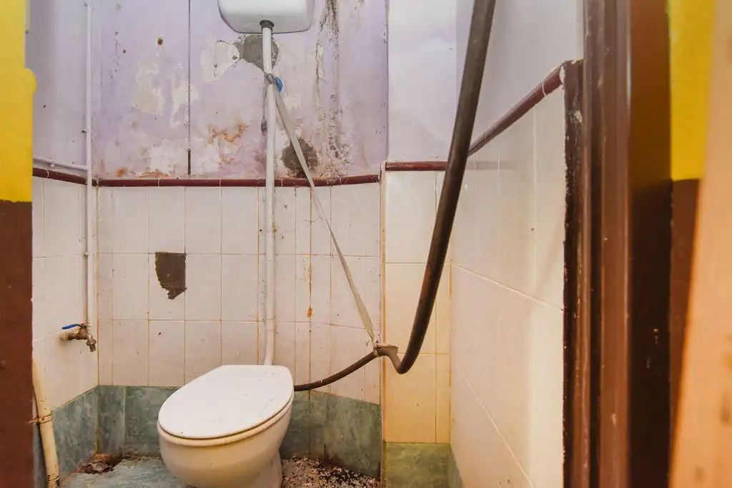 Baño de Local en venta en Mataró