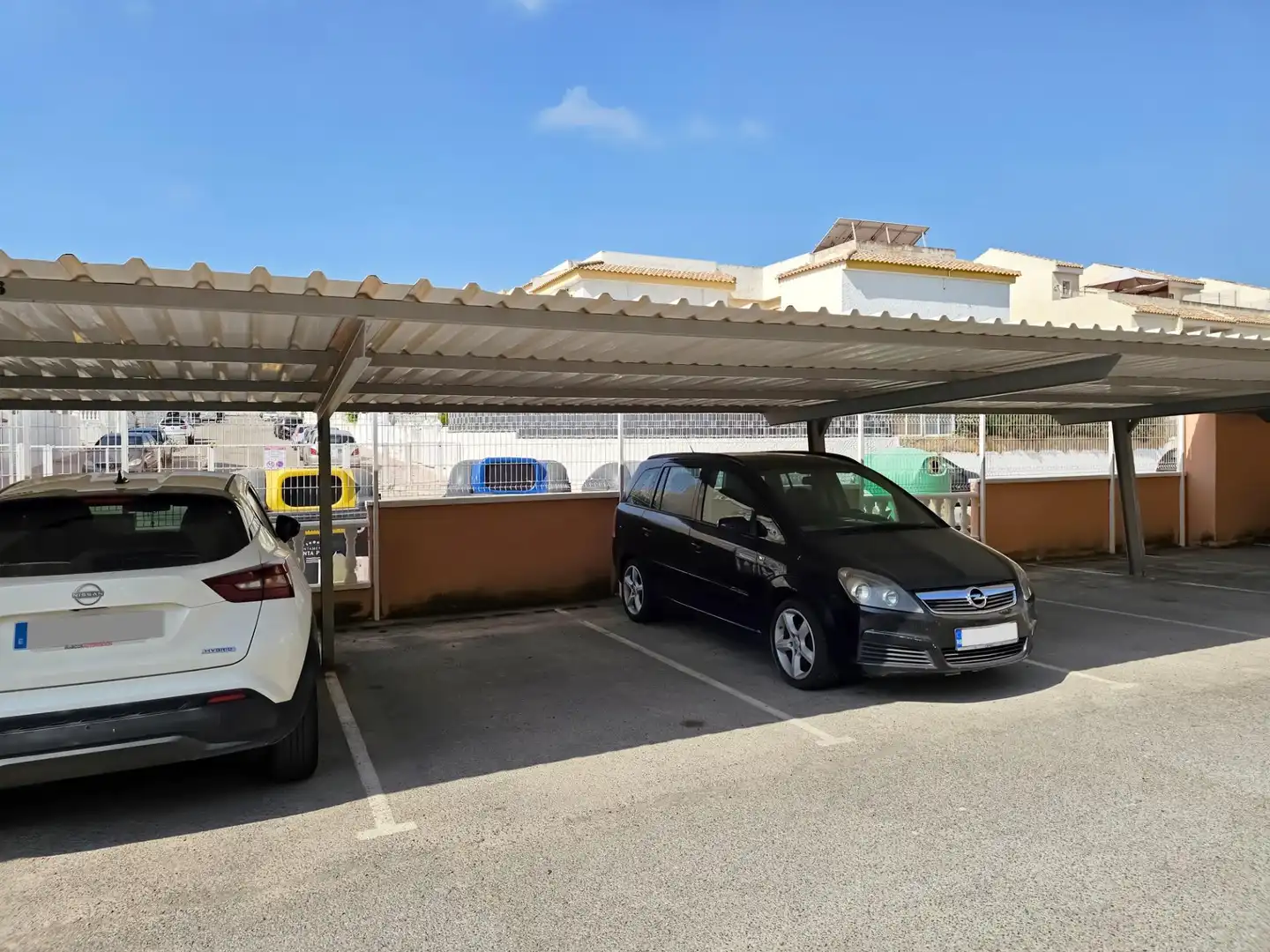 Aparcament de Àtic en venda en Santa Pola amb Aire condicionat, Calefacció i Moblat