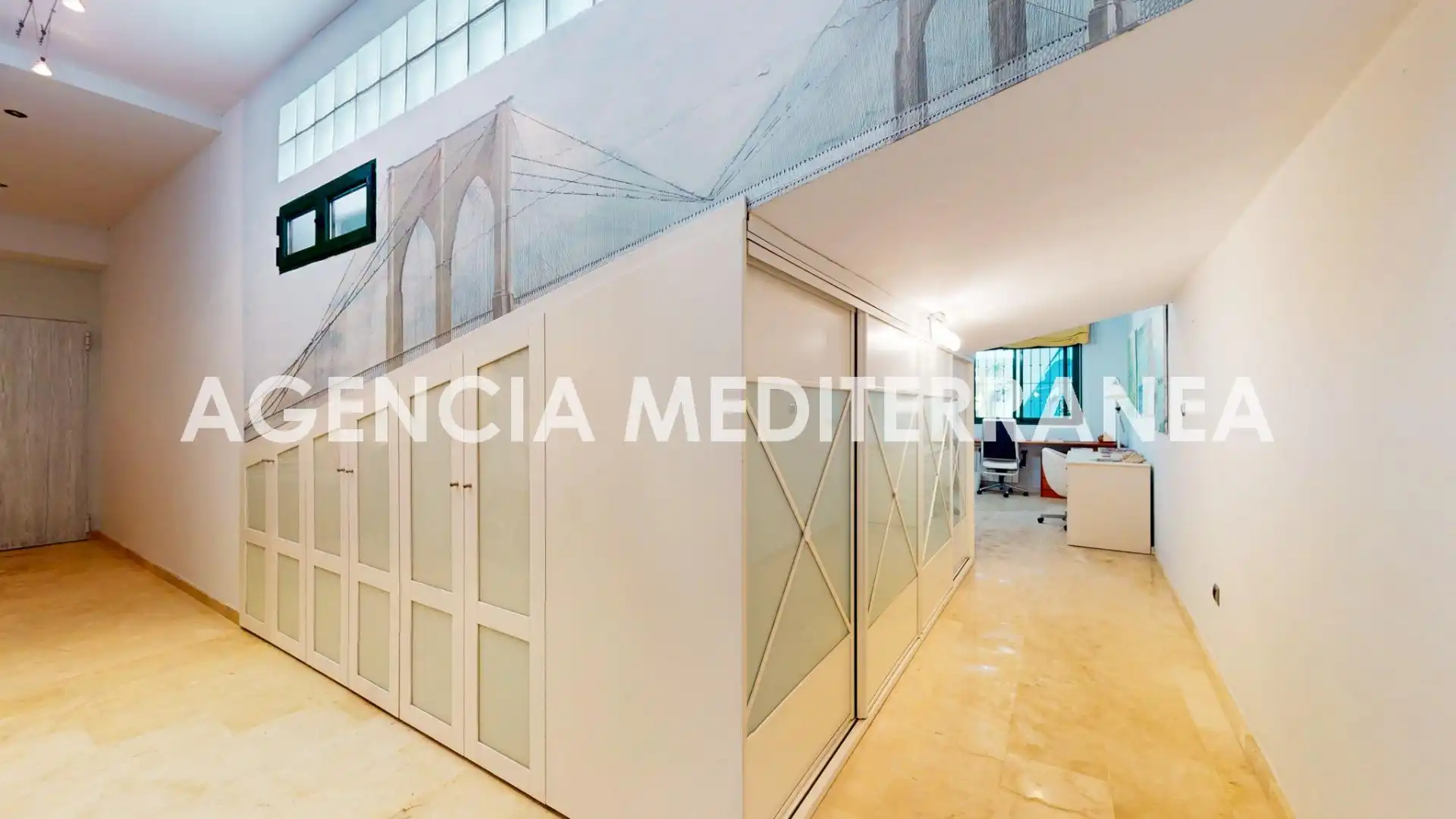 Maisonette zum Verkauf in Calle de Isabel de Villena, La Malva-rosa