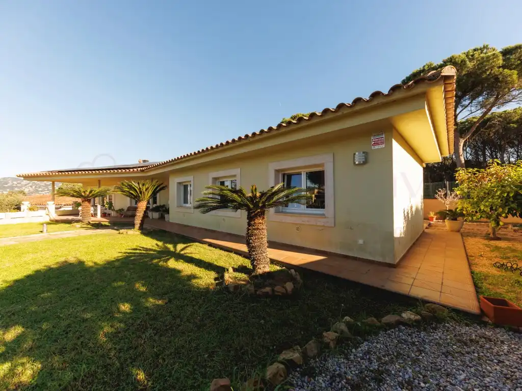 Vista exterior de Casa o chalet en venta en Santa Cristina d'Aro