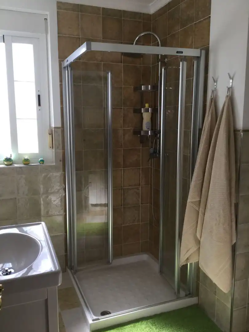 Bany de Casa o xalet en venda en Arcos de la Frontera amb Aire condicionat, Terrassa i Traster