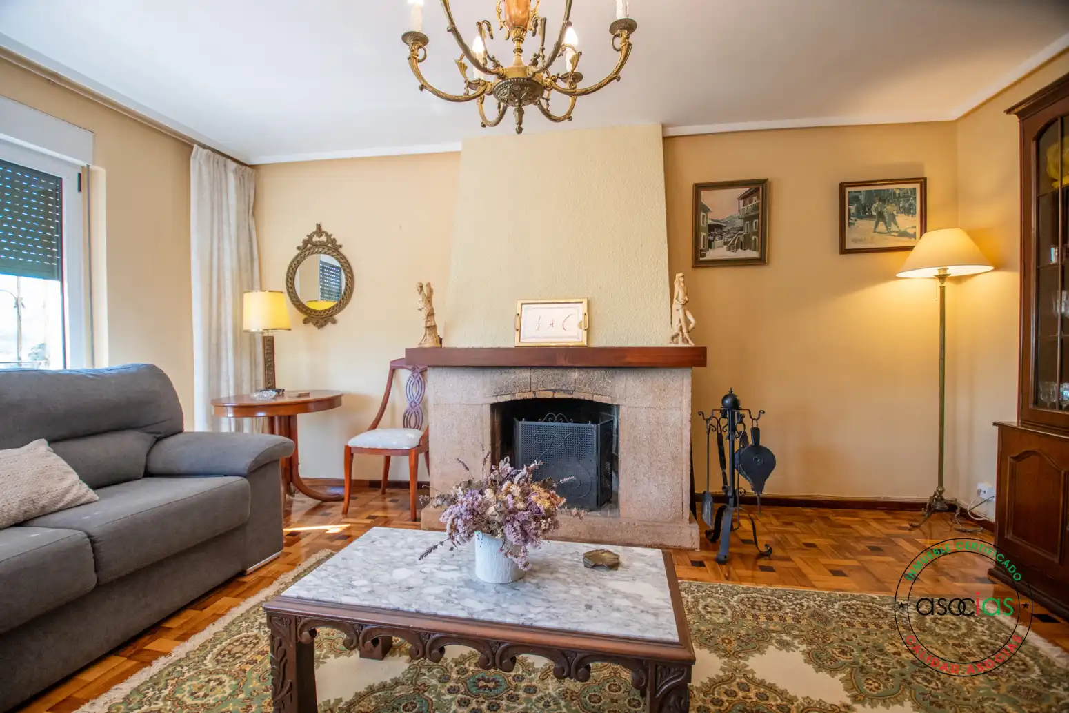Sala de estar de Casa o chalet en venta en Villaviciosa con Calefacción, Jardín privado y Parquet