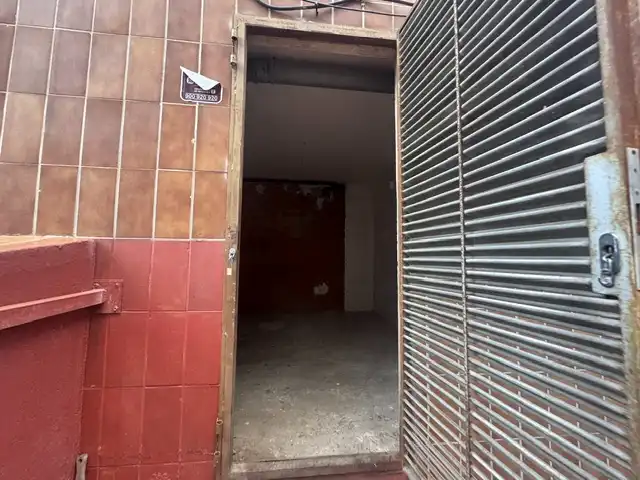 Local en venta en Calella con Terraza y Alarma