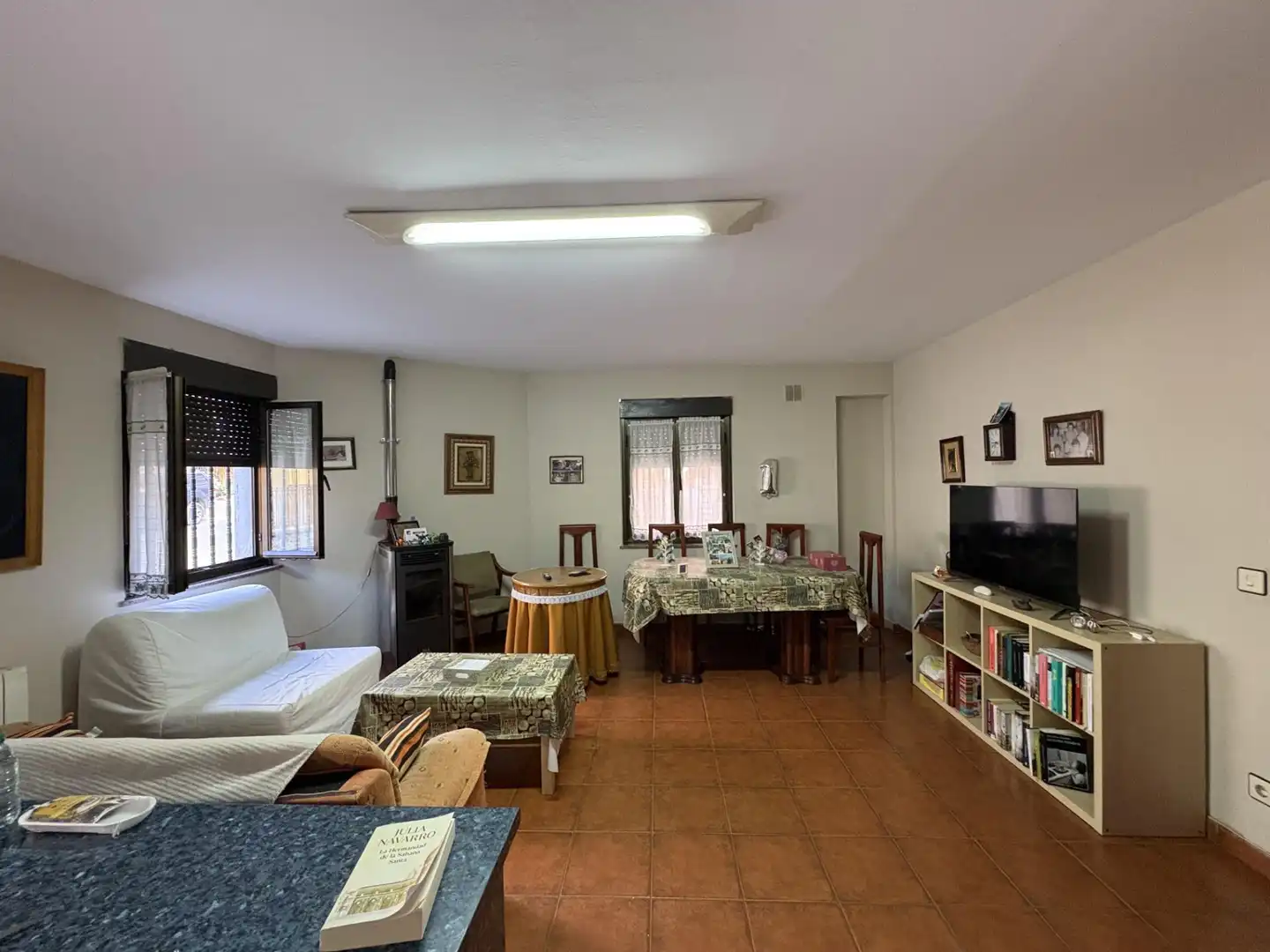 Sala de estar de Edificio en venta en Aller