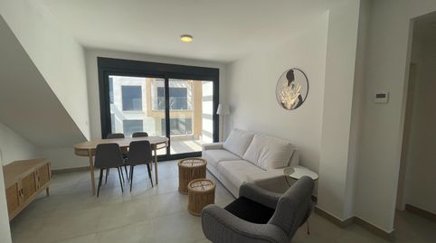 Sumérgete en el confort y la exclusividad de este sofisticado bungalow de obra nueva en la prestigiosa zona de PAU 26, en Orihuela, imatge 4