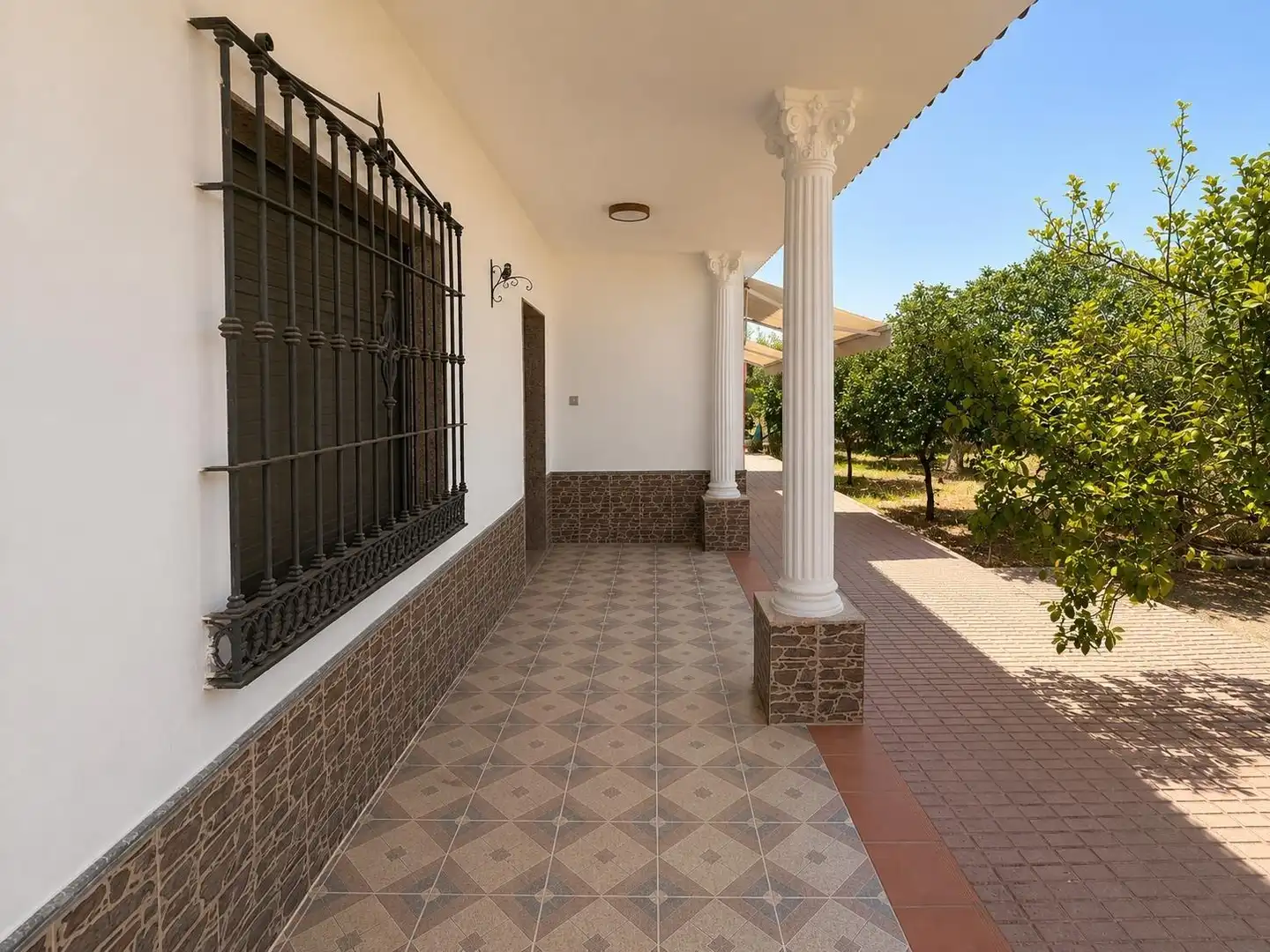 Terraza de Casa o chalet en venta en La Carlota con Aire acondicionado, Jardín privado y Terraza