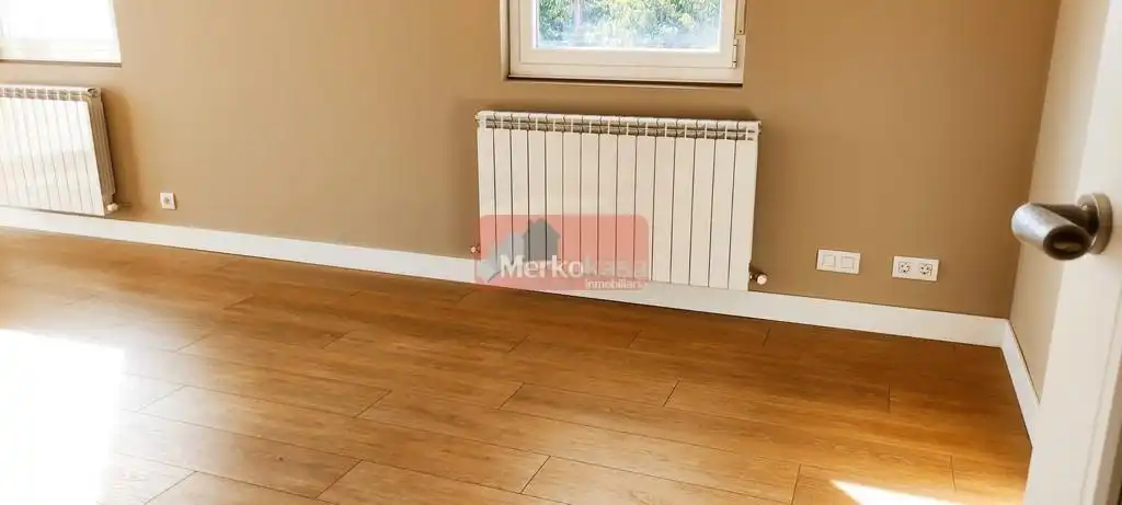 Chalet con jardín en venta en Parroquias del Este, imagen 9
