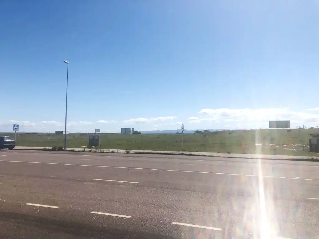 Terreno industrial en venta en Peraleda de la Mata