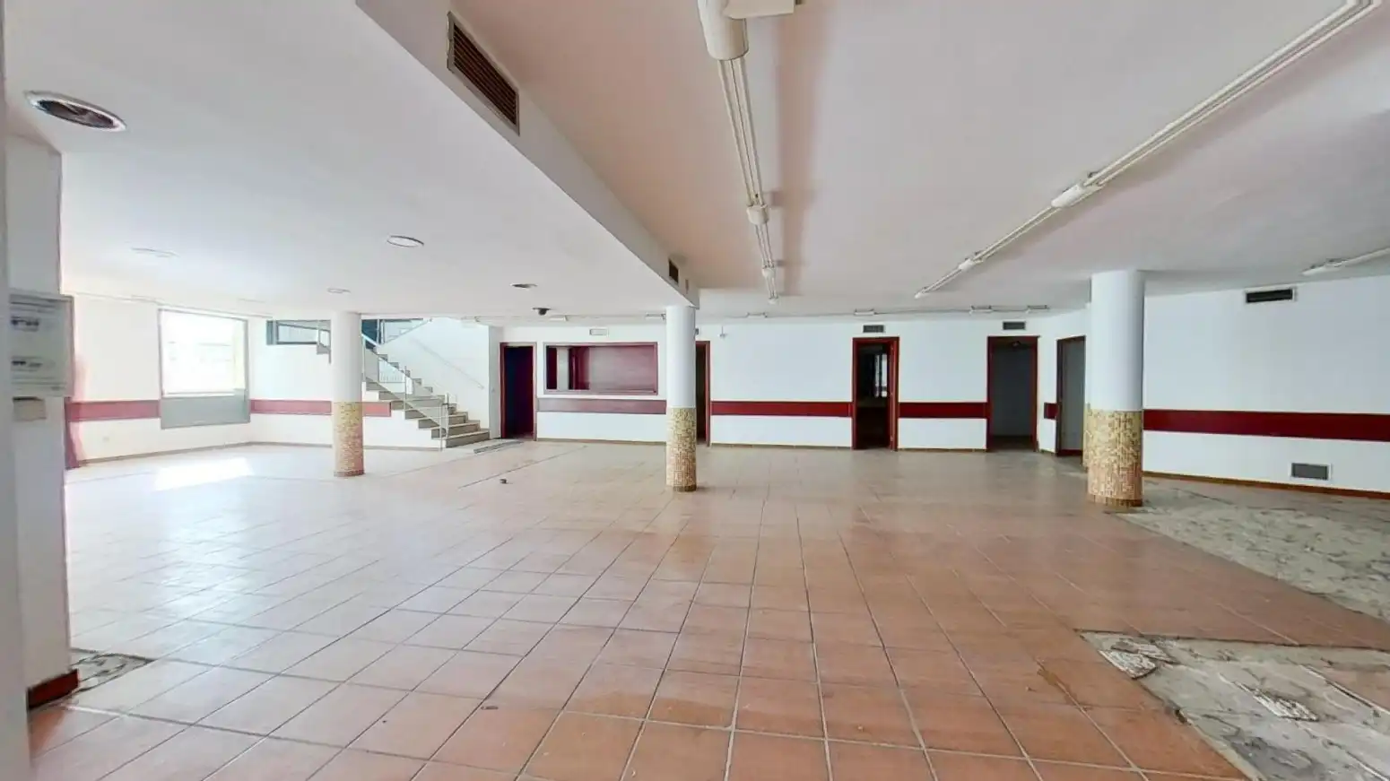 Business premises for sale in Calle CANUDAS, imagen 22