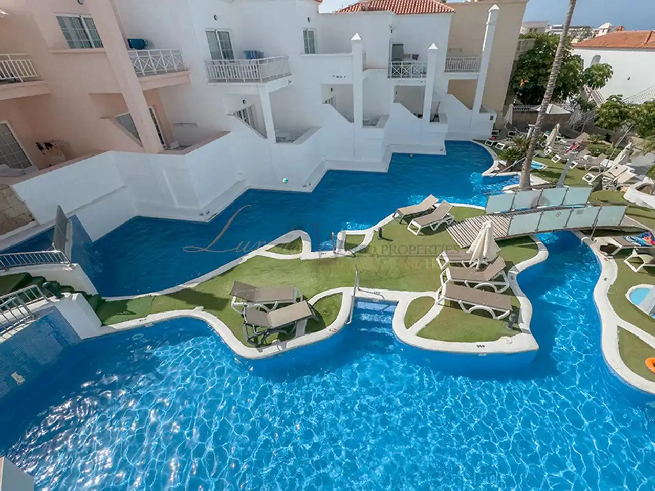 Apartament amb piscina en venda a De Bruselas, imagen 16