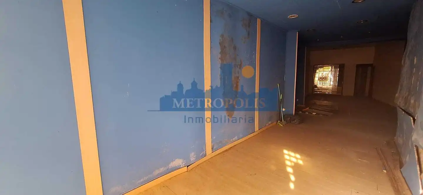 Business premises for sale in El Raval, imagen 3