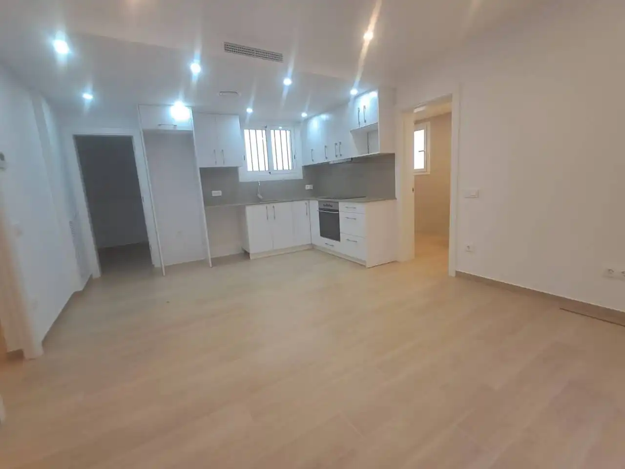 Cocina de Casa o chalet en venta en Blanes con Aire acondicionado, Jardín privado y Parquet
