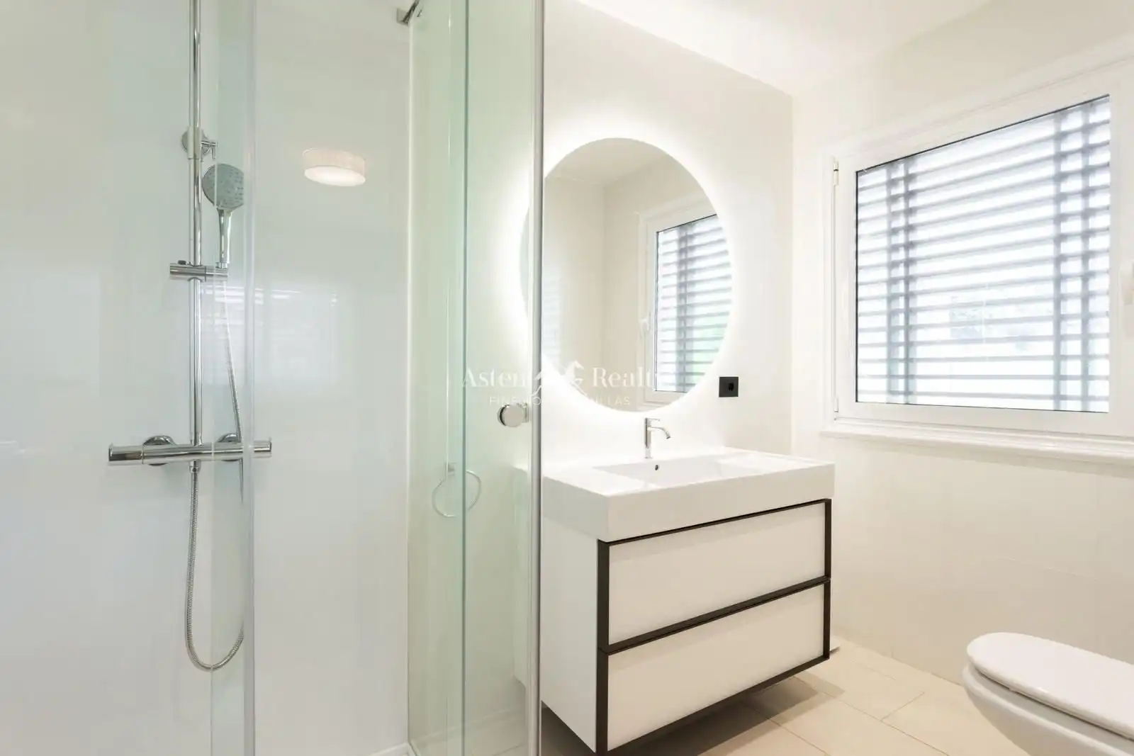 Casa con piscina en venta en Samarin, imagen 32