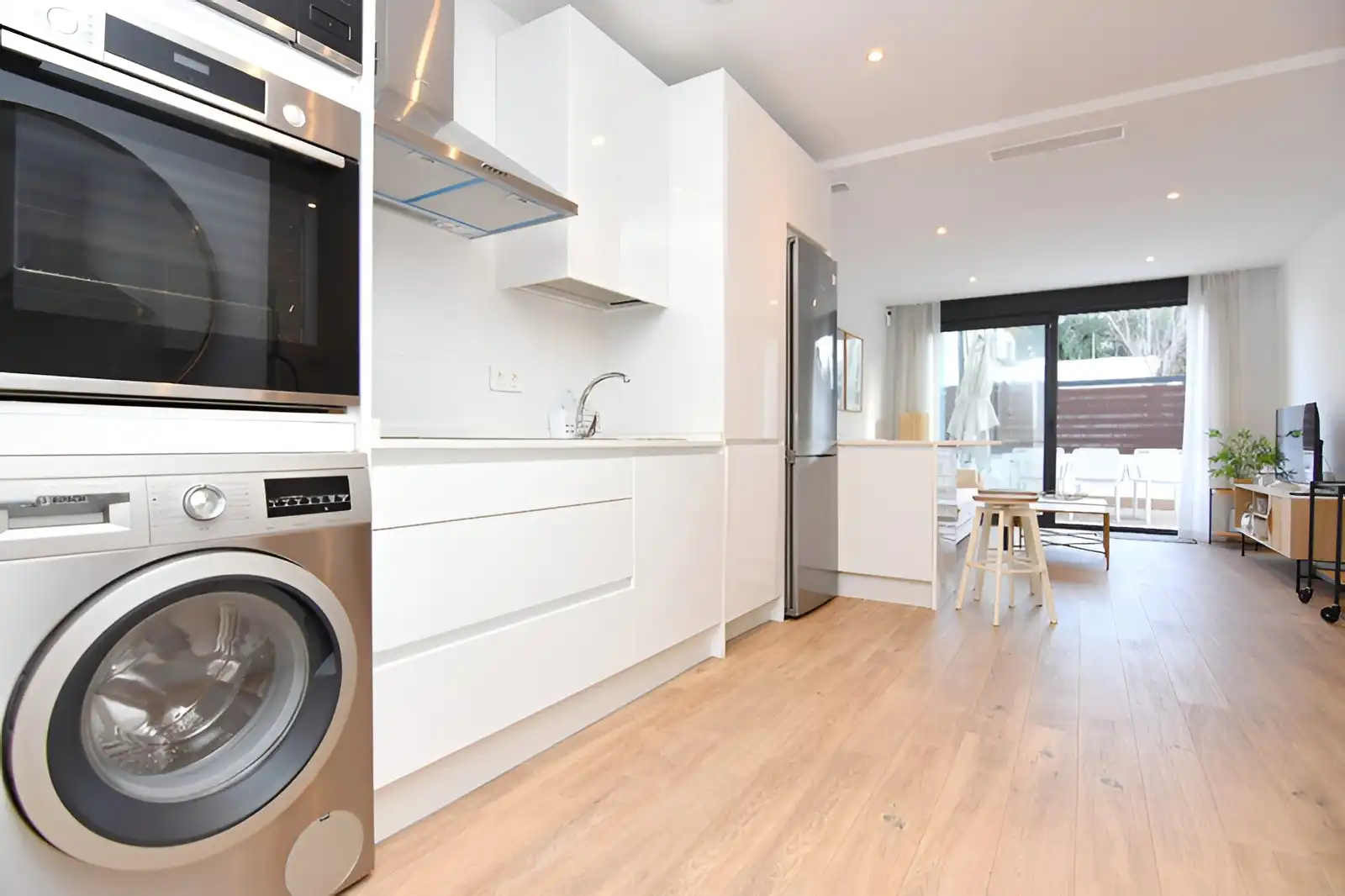 Kitchen of Ground floor for sale in Torremolinos  with Air Conditioner, Terrace and Swimming Pool