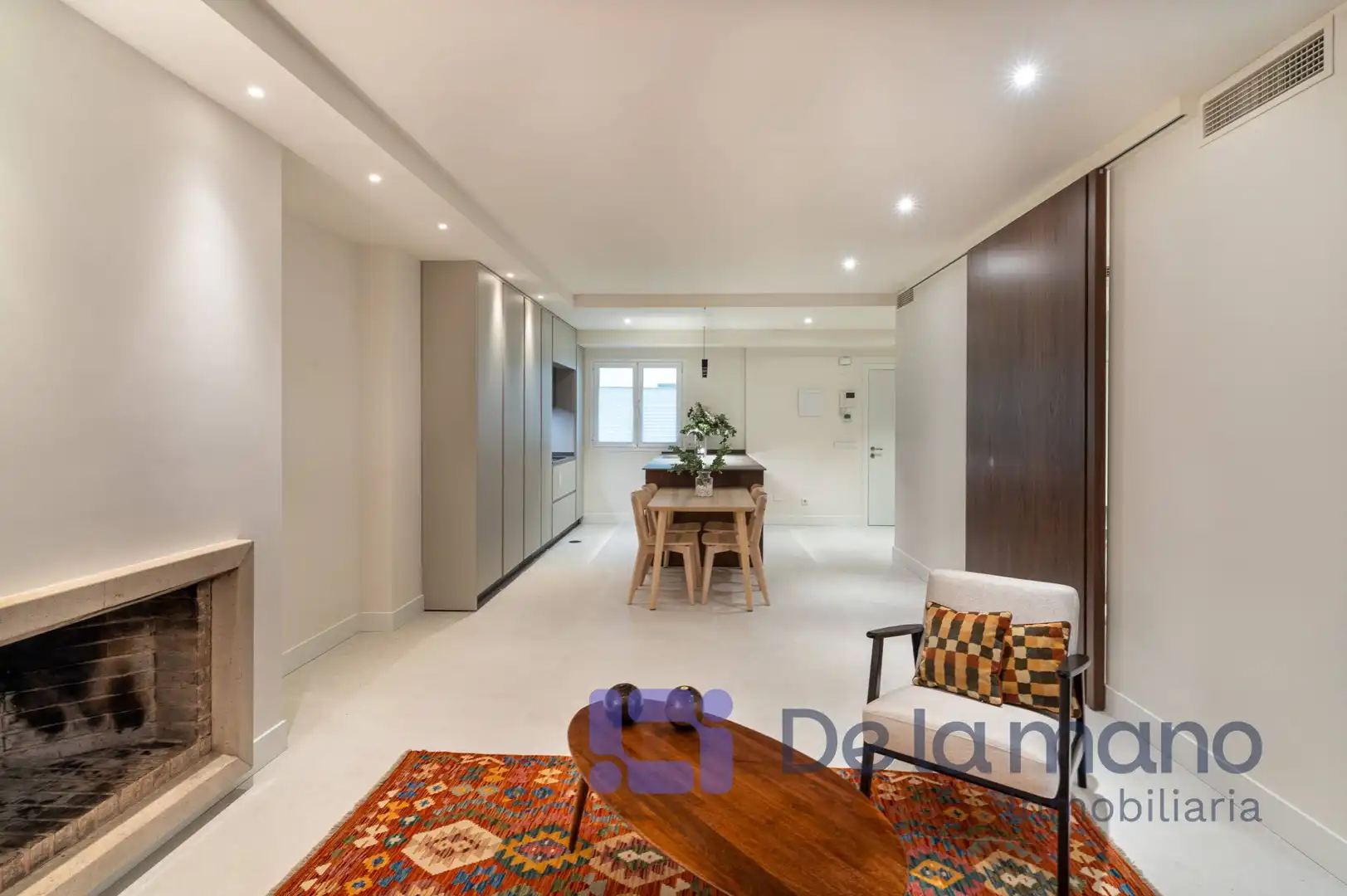 Apartments for rent in Madrid  with Air Conditioner, Heating and Furnished