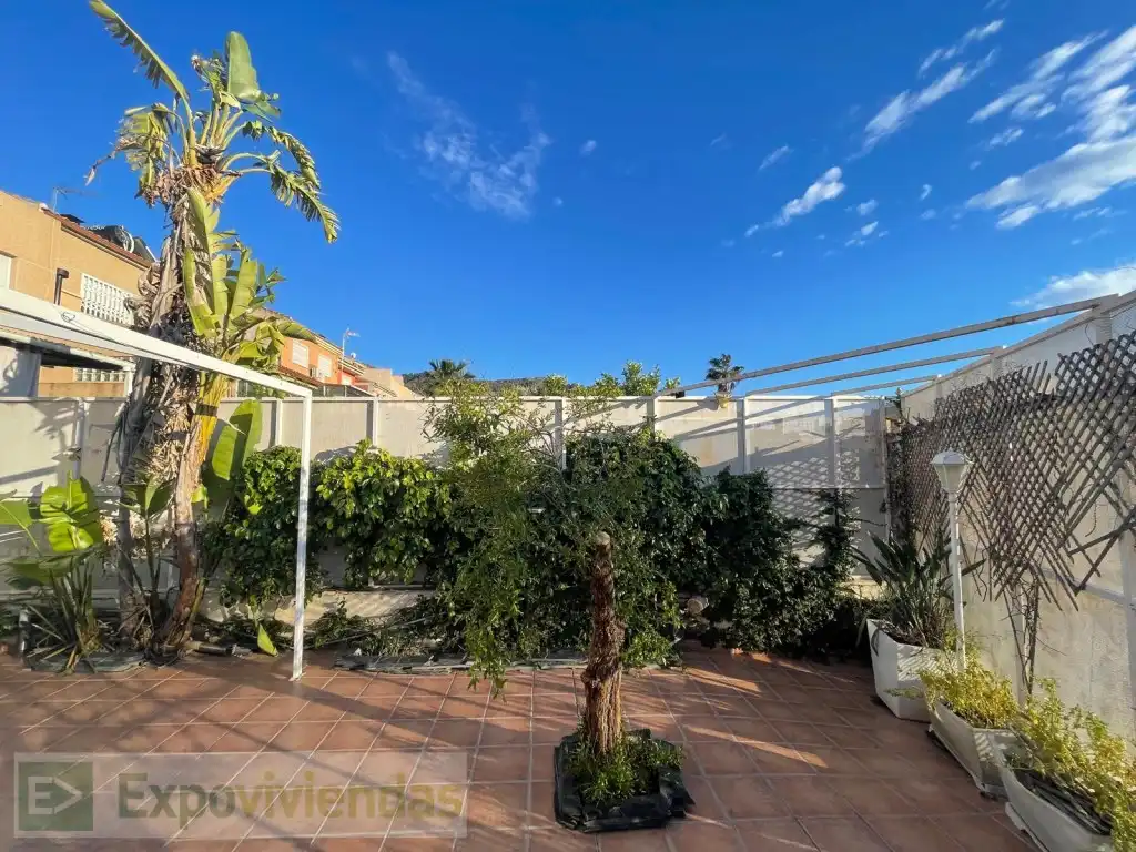 Terraza de Casa adosada en venta en Murcia