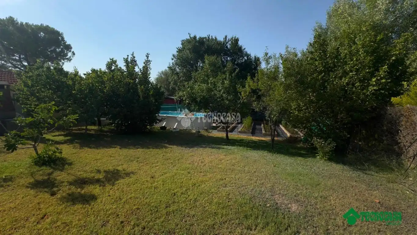 Casa o chalet en venta en Illana con Aire acondicionado, Calefacción y Piscina