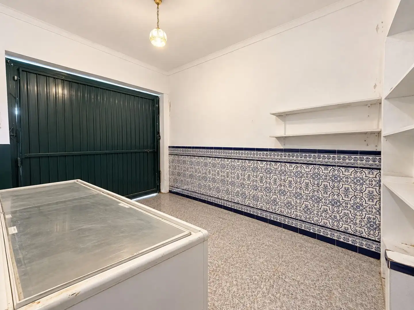Kitchen of Houses for sale in Marchena, Sevilla