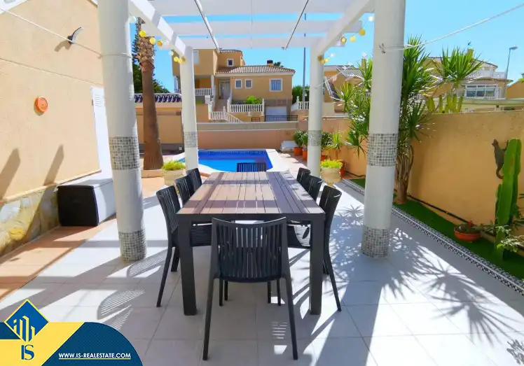 House with pool for sale in Orihuela Costa, imagen 3