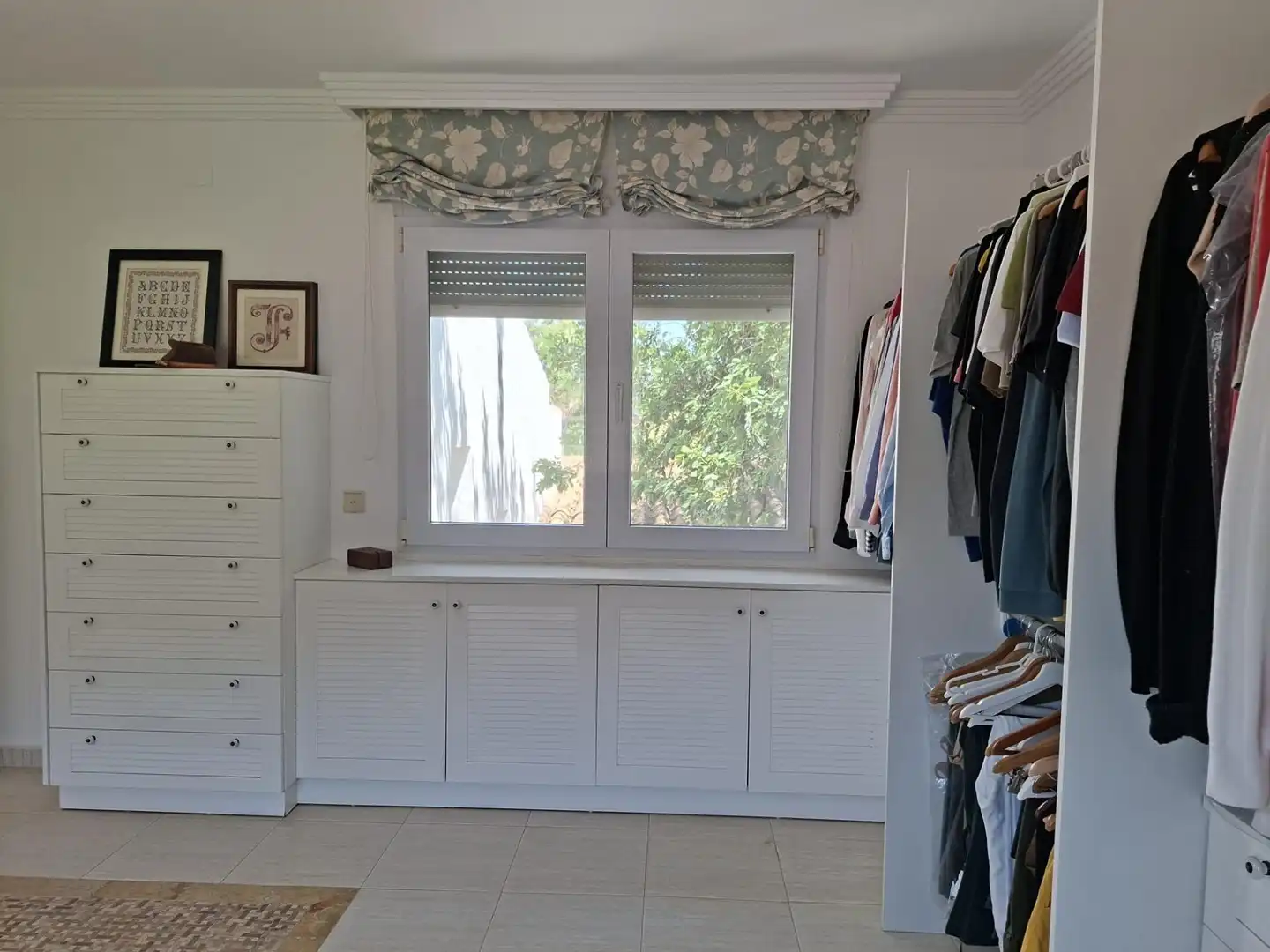 Bedroom of Houses for sale in Dénia