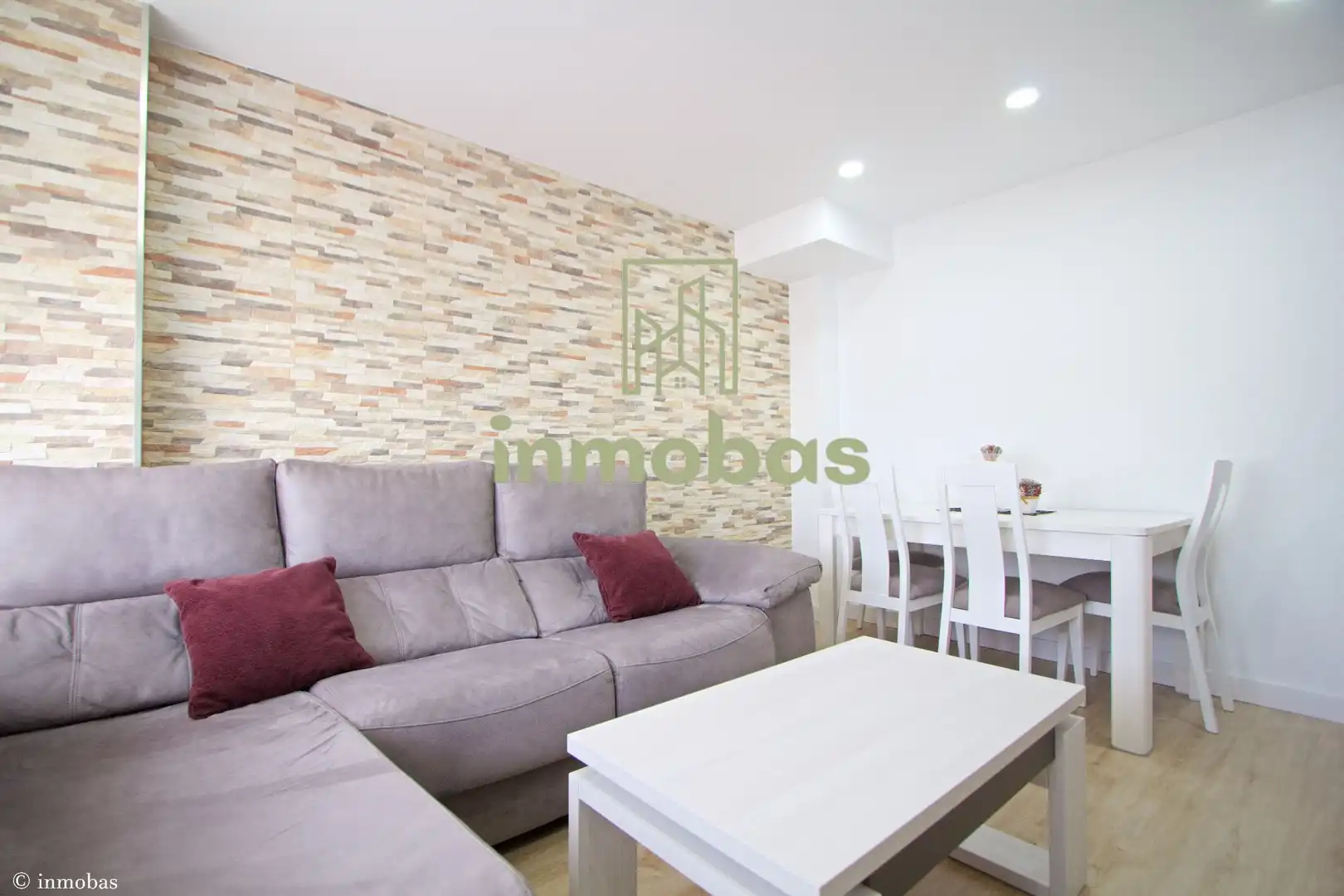 Wohnzimmer von Dachboden zum Verkauf in Badajoz mit Klimaanlage, Terrasse und Abstellraum