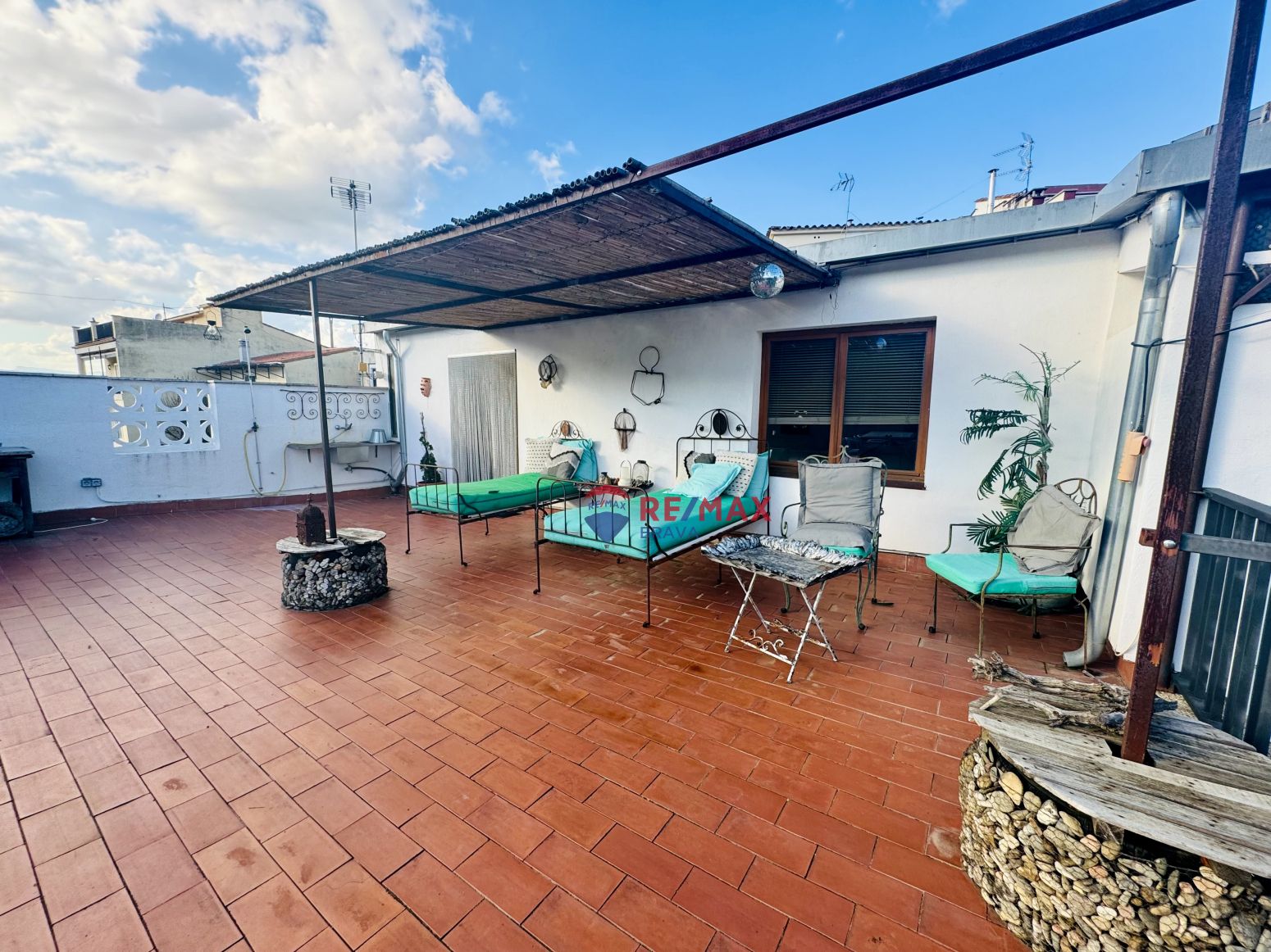Terrace of Building for sale in Girona Capital