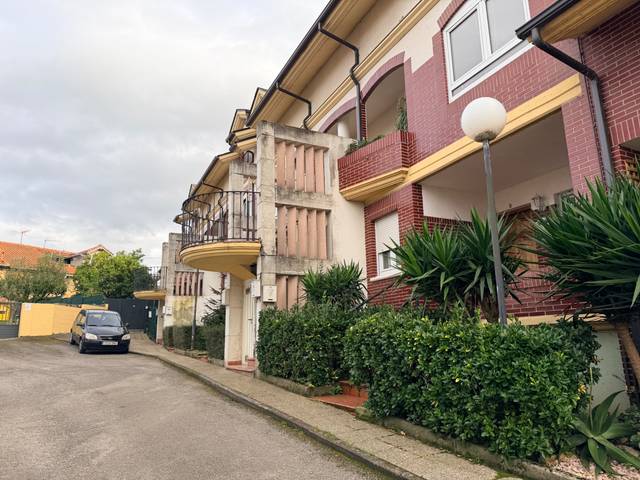 Dúplex en Alquiler en Calle Barrio Sierrapando, 564 en Sierrapando