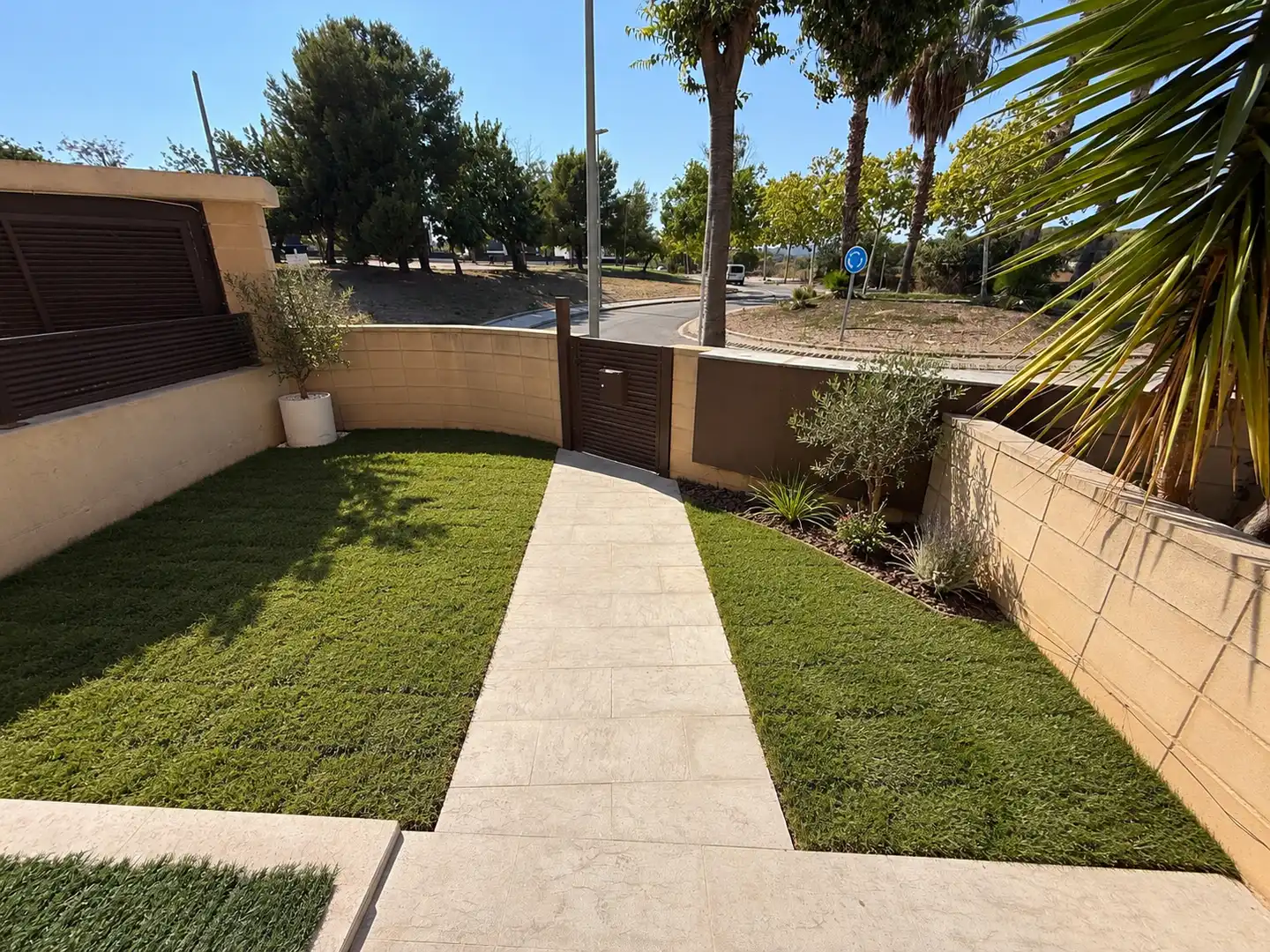 Terraza de Casa o chalet en venta en Vilanova i la Geltrú con Aire acondicionado, Calefacción y Jardín privado