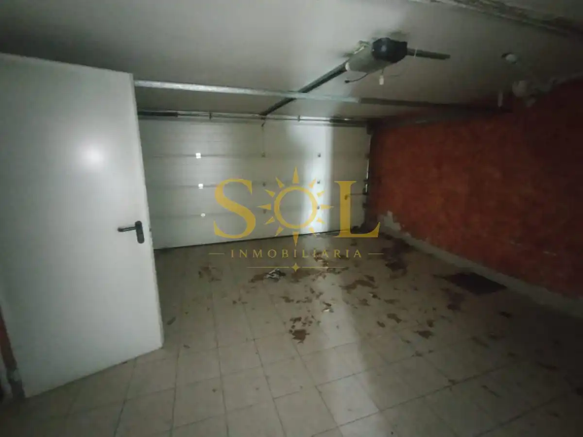 Casa adosada en venta en Sariegos con Calefacción, Jardín privado y Terraza