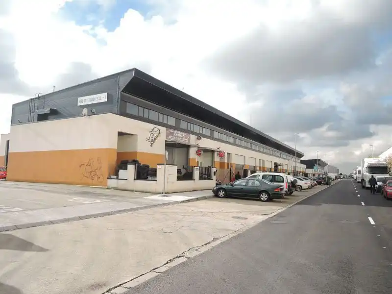 Exterior view of Garage for sale in Camarma de Esteruelas