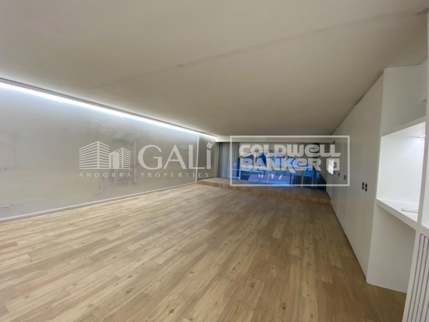 Office for sale in Andorra la Vella  with Heating