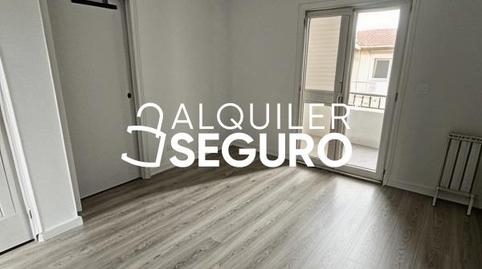 Photo 2 of Flat to rent in De Dolores Sopeña, Almendrales,  Madrid Capital
