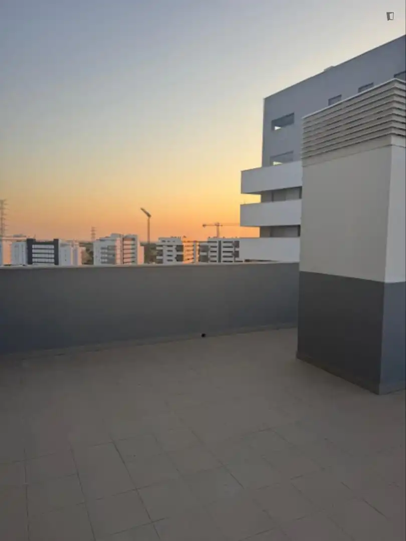 Terraza de Apartamento de alquiler en Dos Hermanas con Aire acondicionado, Calefacción y Amueblado