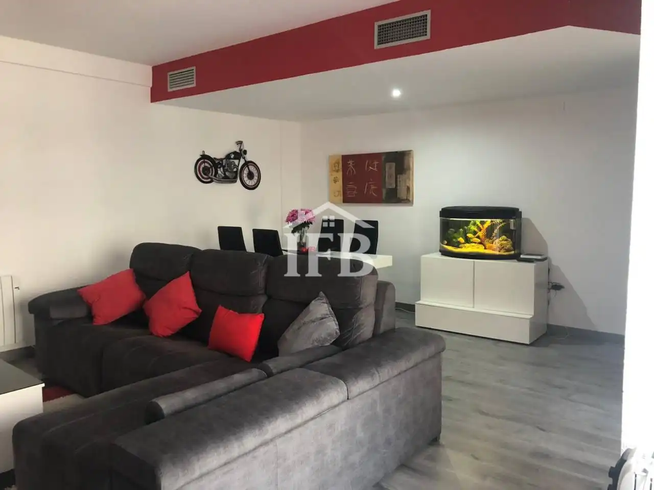 Sala d'estar de Casa adosada de lloguer en Badajoz amb Aire condicionat, Calefacció i Moblat