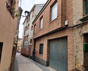 Vista exterior de Casa o xalet en venda en Mallén amb Terrassa