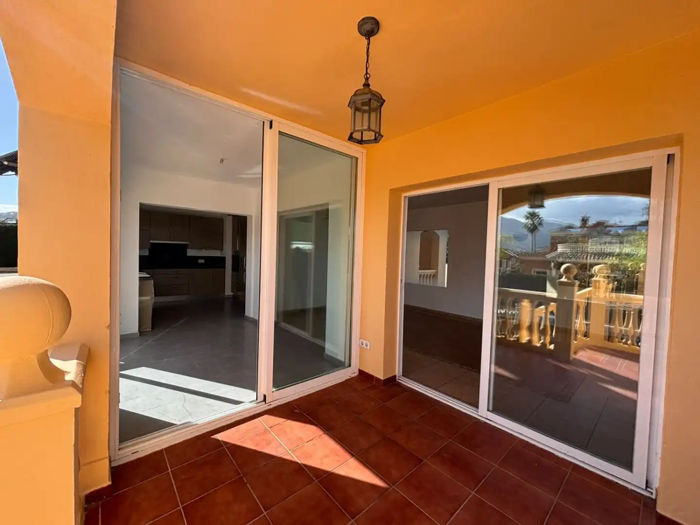 Terrace of Houses for sale in Coín  with Air Conditioner, Heating and Private garden