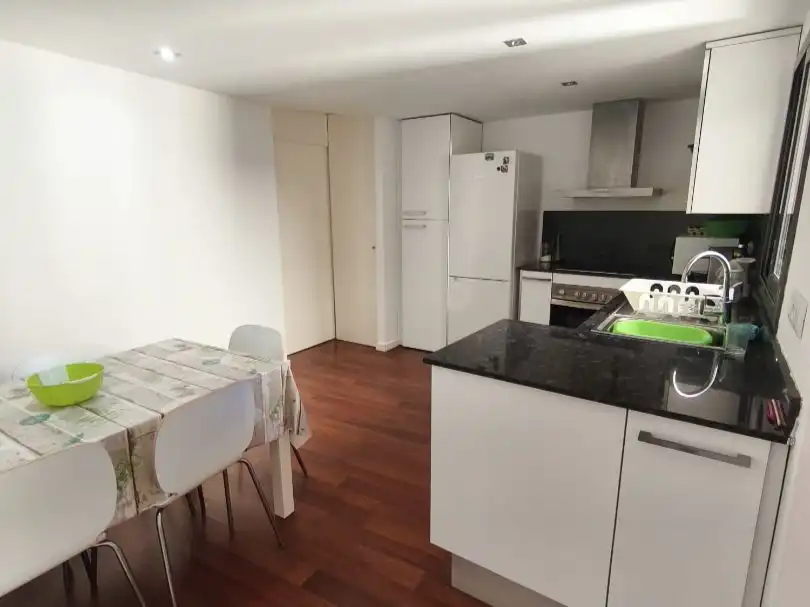 Küche von Wohnung zum Verkauf in Sant Feliu de Guíxols mit Klimaanlage, Terrasse und Balkon